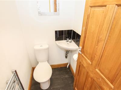 FIRST FLOOR WC